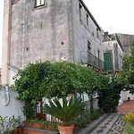 Couette-café Maria 4*