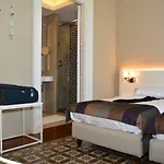 Maria Nocleg ze śniadaniem 4*
